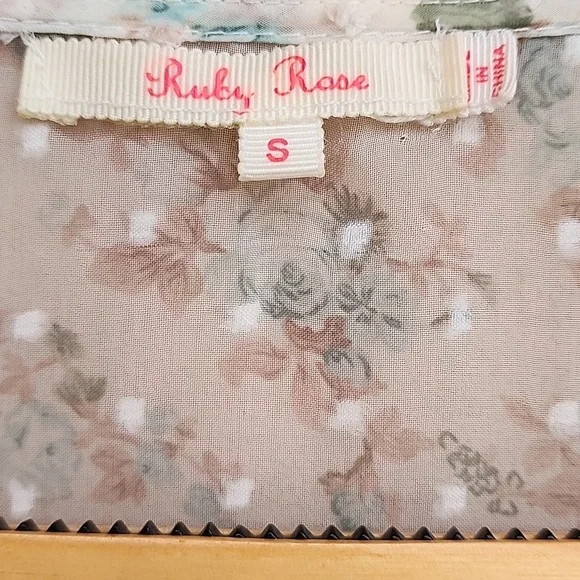 RUBY ROSE Lace Tank Top Small S Eyelet Ruffle Hem Cottagecore Fairy - Picture 8 of 13